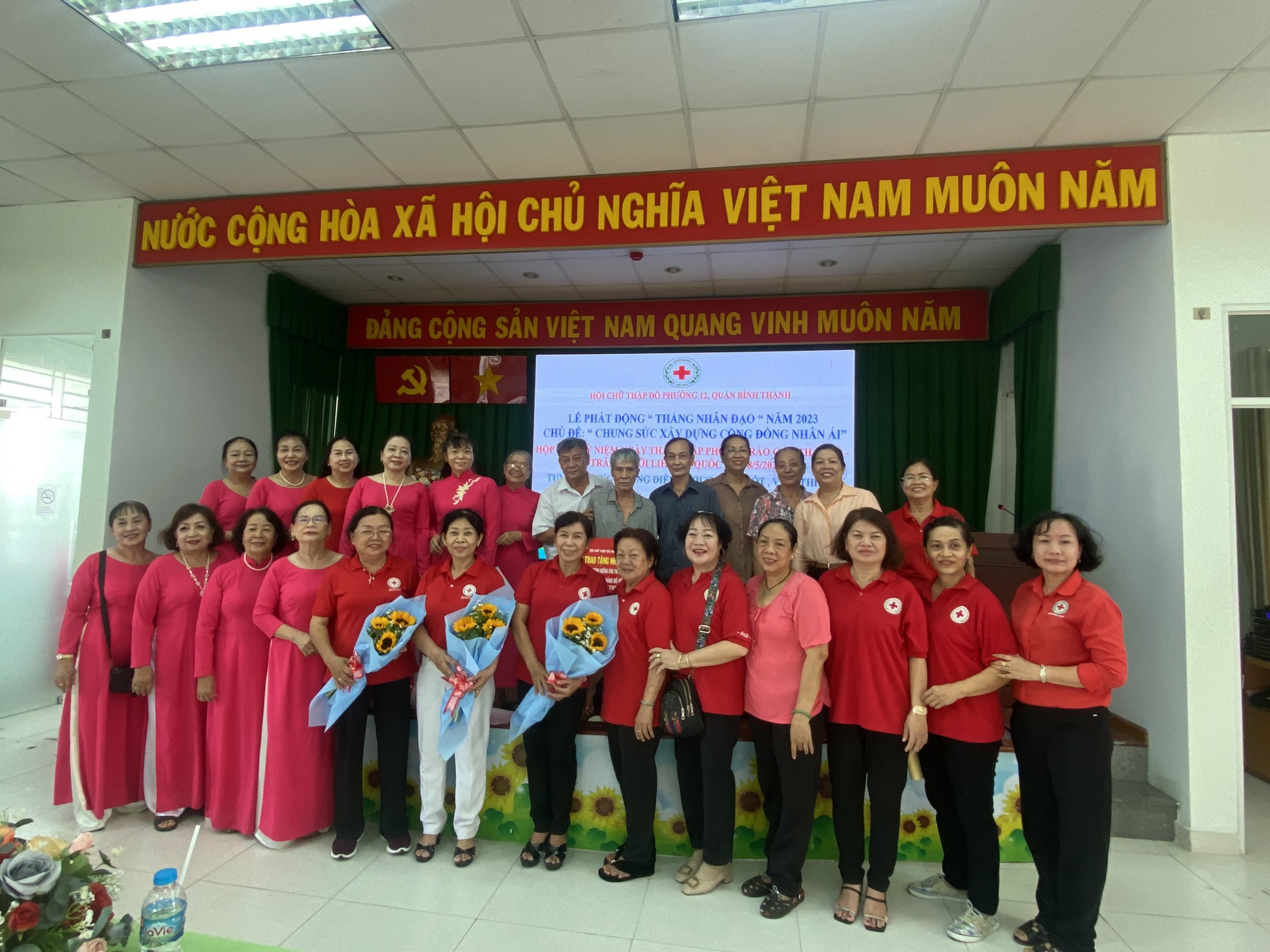 Lễ phát động Tháng Nhân đạo năm 2023 với chủ đề ” Chung sức xây dựng cộng đồng nhân ái” và Họp mặt kỷ niệm ngày thành lập Trăng lưỡi liềm đỏ quốc tế 08/5/2023