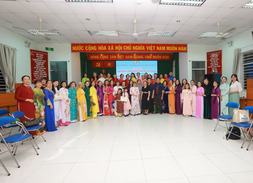 TỔ CHỨC HỌP MẶT “KỶ NIỆM 114 NĂM NGÀY QUỐC TẾ PHỤ NỮ 8/3 VÀ NĂM 1984 NĂM CUỘC KHỞI NGHĨA HAI BÀ TRƯNG, QUỐC TẾ HẠNH PHÚC 20/03”
